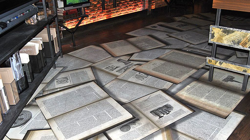 El plató de ‘Cuarto Milenio’: una biblioteca sin fin