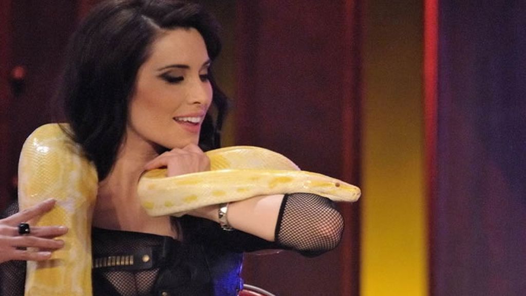 Pilar Rubio disfruntando de los animales
