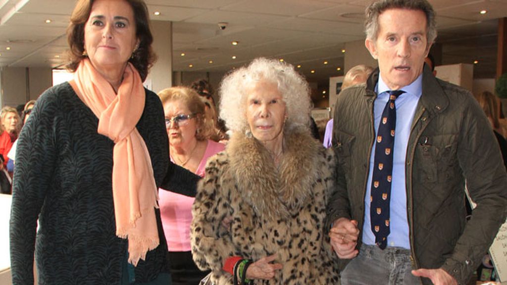 Doña Cayetana se apuntó a la moda del 'animal-print'