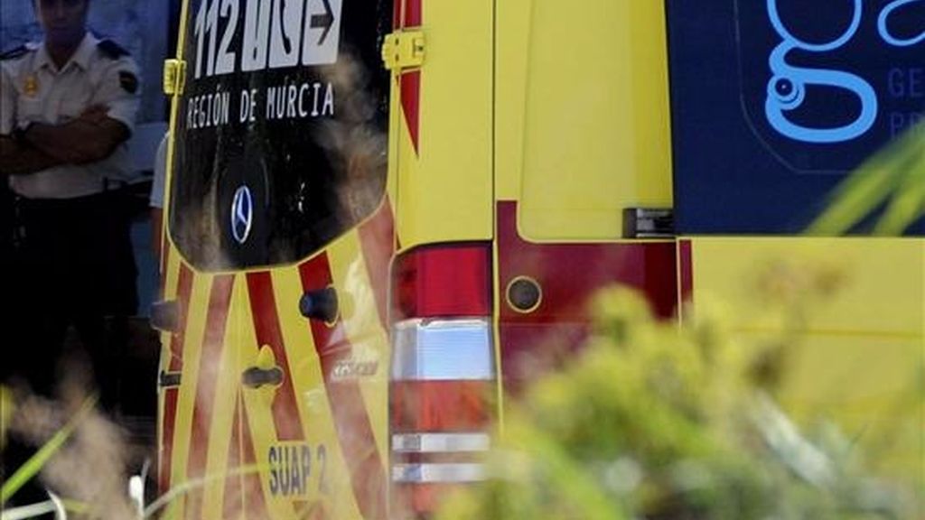 En la imagen, una ambulancia. EFE/Archivo En la imagen, una ambulancia. EFE/Archivo