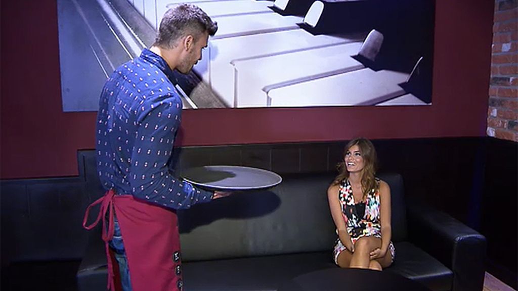 Triana: “Es la primera vez que me pongo tan nerviosa con un pretendiente”