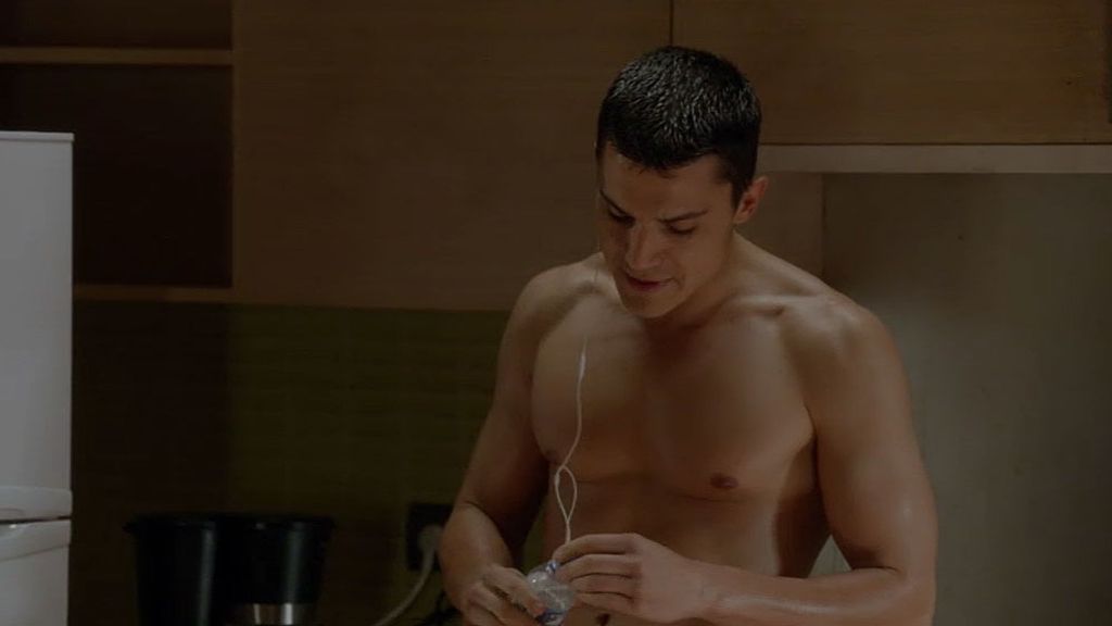 El infiltrado más atractivo del CNI