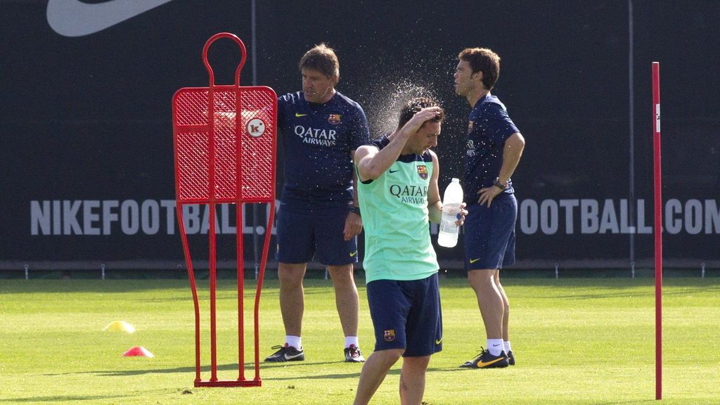 Rourá y Rubí durante el primer entrenamiento del equipo Rourá y Rubí durante el primer entrenamiento del equipo