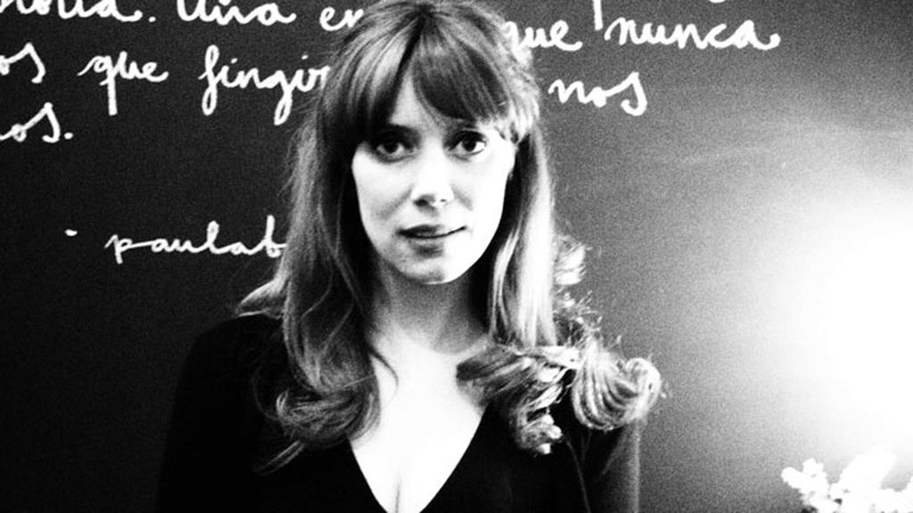 El universo de Paula Bonet, en blanco y negro