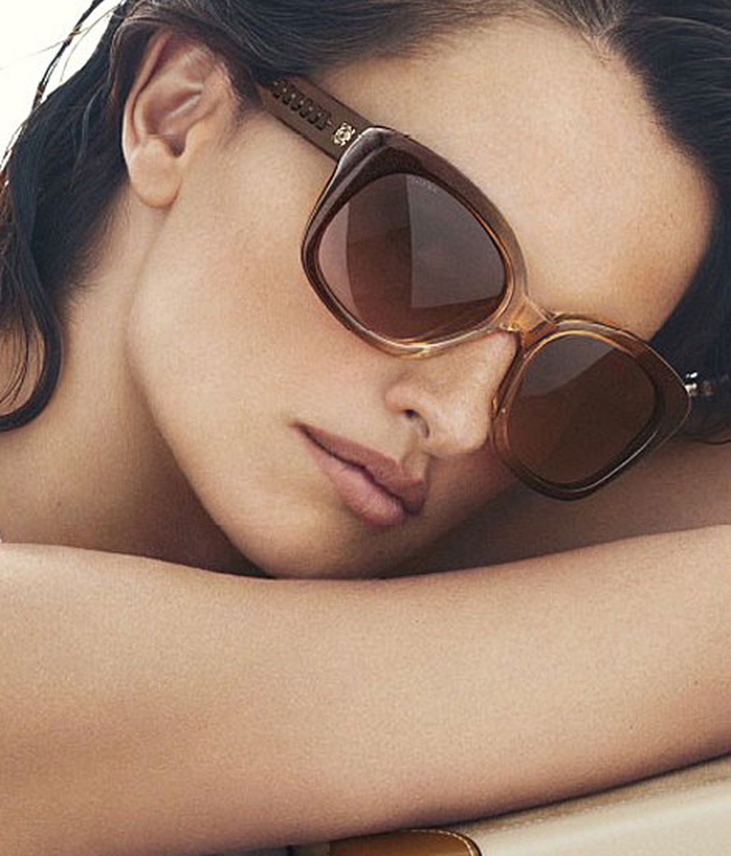 Con la nueva colección de gafas de la firma