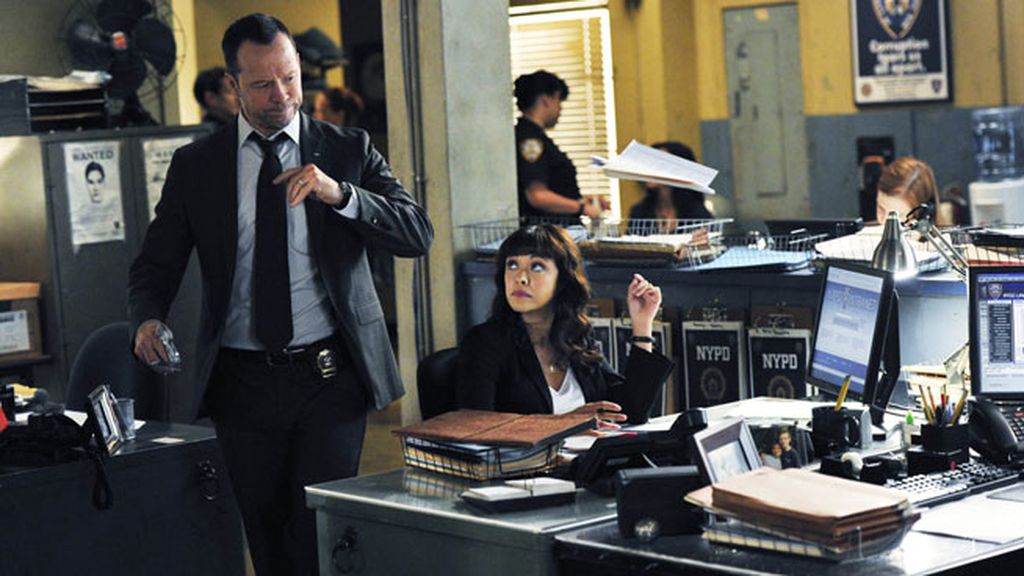 Controversias, ostracismo policial y...¡besos! en esta temporada