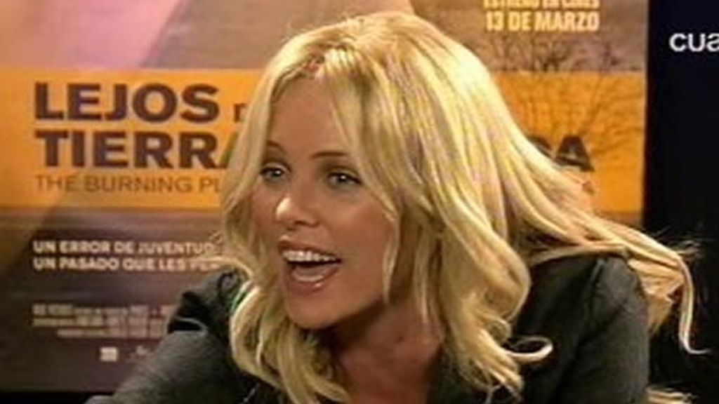 La estrella invitada Charlize Theron deslumbró a toda España en el quinto SNL