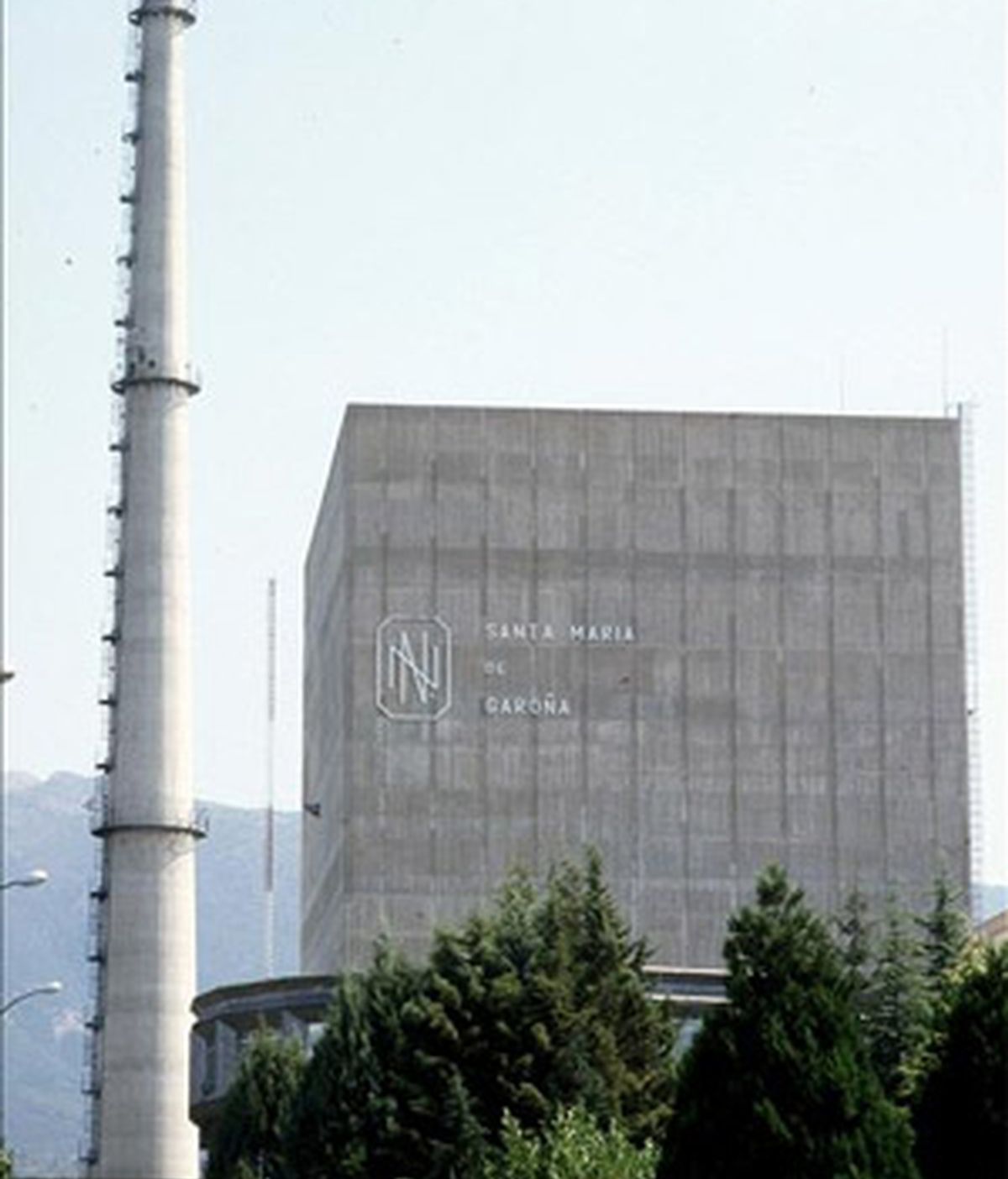 La central nuclear de Santa María de Garoña (Burgos) se inauguró en 1970. Foto: EFE.