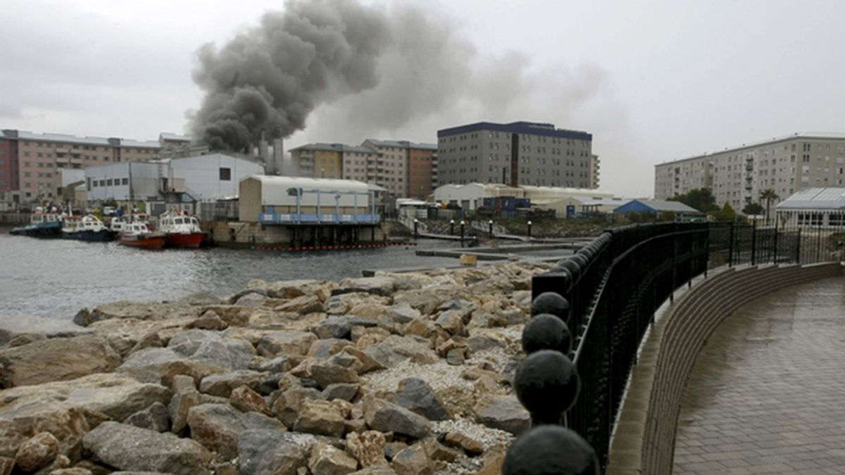 Un incendio en la central eléctrica de Gibraltar deja sin suministro a parte de la colonia