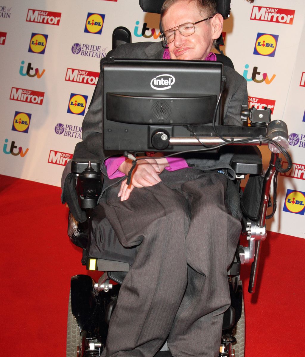 Stephen Hawking, 'NO'