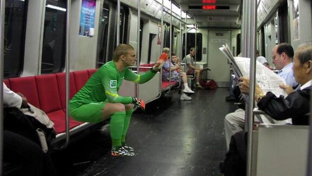 Twitter se vuelve a cebar con Brasil a base de memes