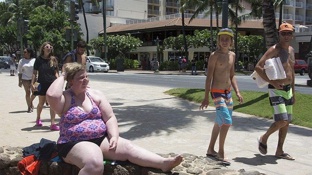 Una mujer con sobrepeso denuncia el rechazo a las personas obesas
