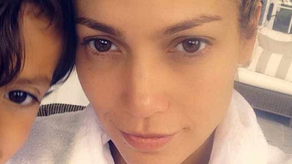 Jennifer Lopez nada más levantarse