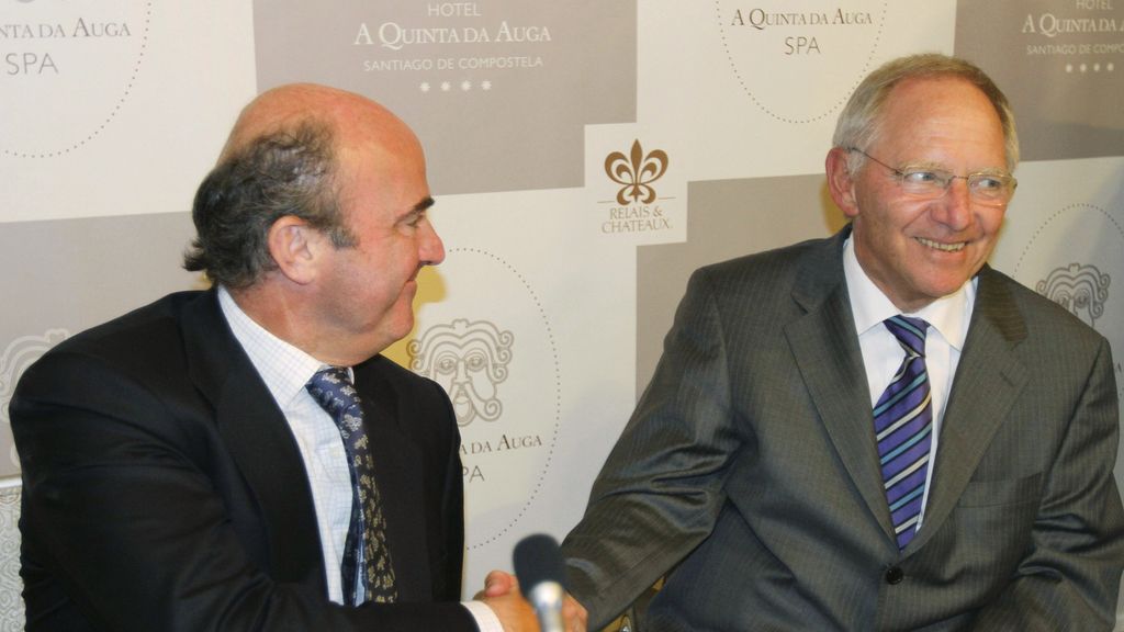Luis de Guindos y el ministro alemán de Finanzas, Wolfgang Schaüble.
