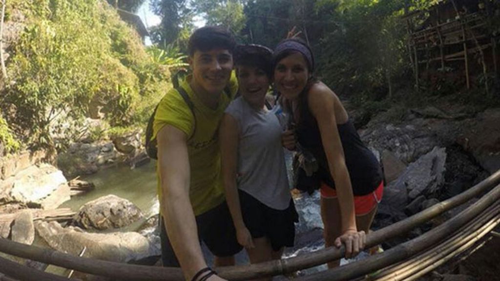 Angy Fernández, navidades con mochila en la selva tailandesa