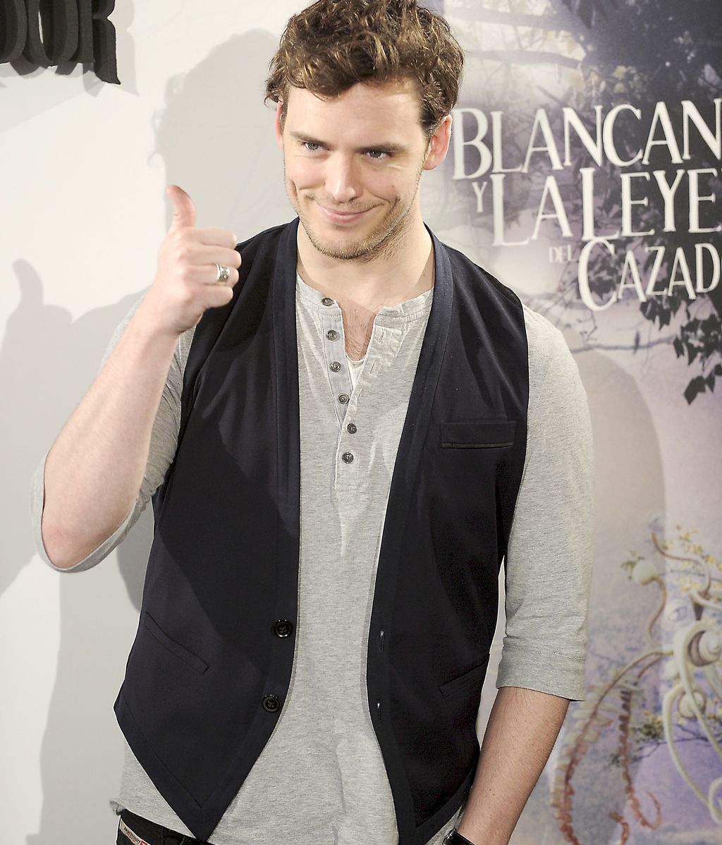 Sam Clafin en la presentacion de "Blancanieves y la leyenda del cazador"