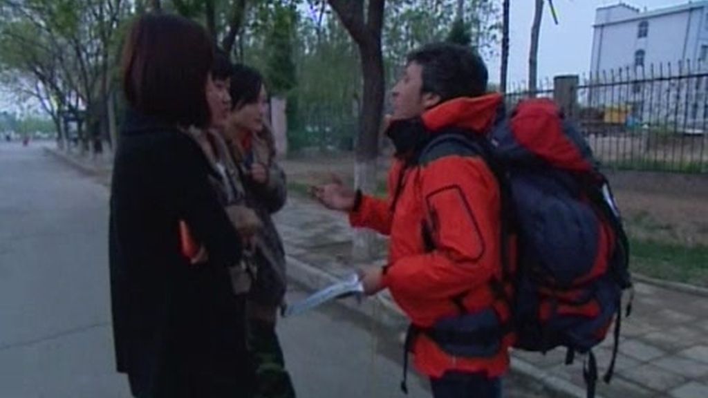 IMÁGENES INÉDITAS. Los problemas de Carmela y Antonio con el alojamiento y el idioma