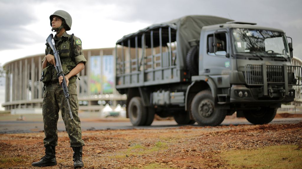 Brasil se militariza para el Mundial