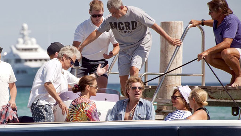 Catherine Zeta-Jones y Michael Douglas recuperan fuerzas en Saint Tropez