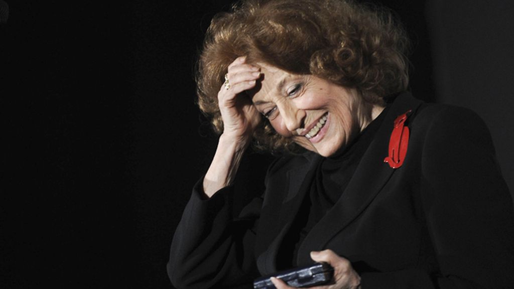 Las famosas que alcanzan madurez y siguen divinity... sin operarse