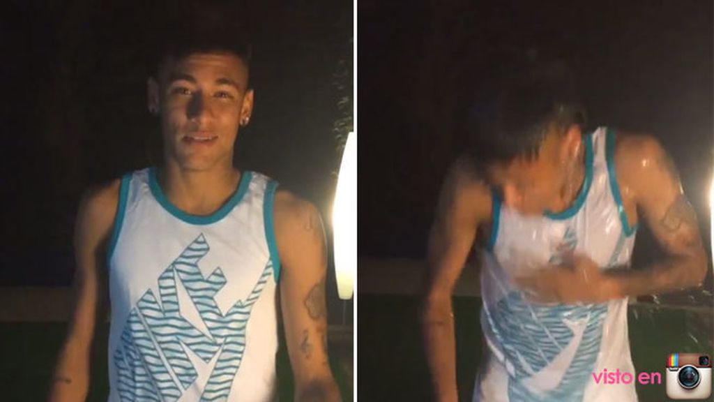 Neymar también cae en el reto