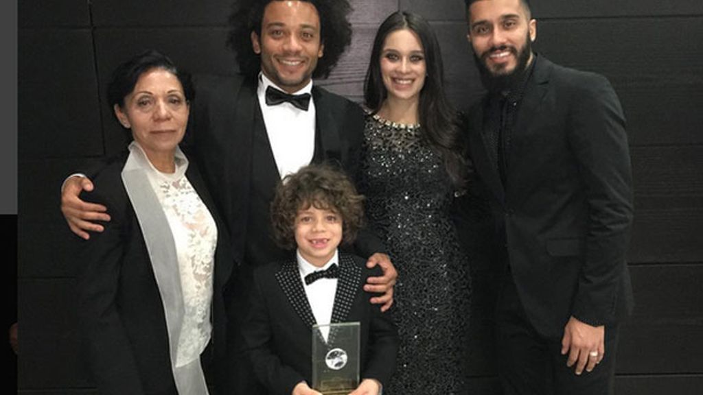 MARCELO E HIJO ENZO