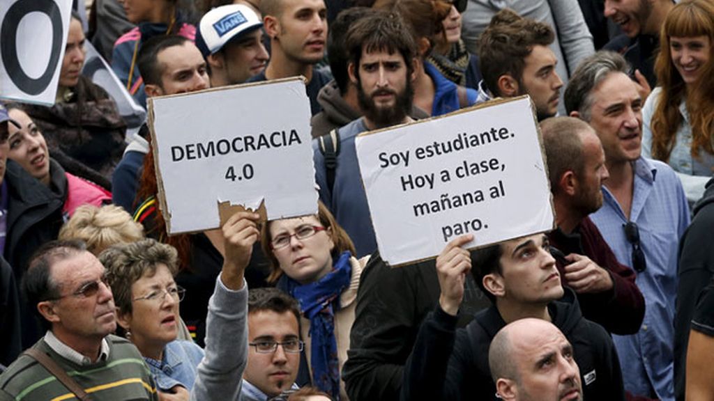 Cargas policiales en los alrededores del Congreso