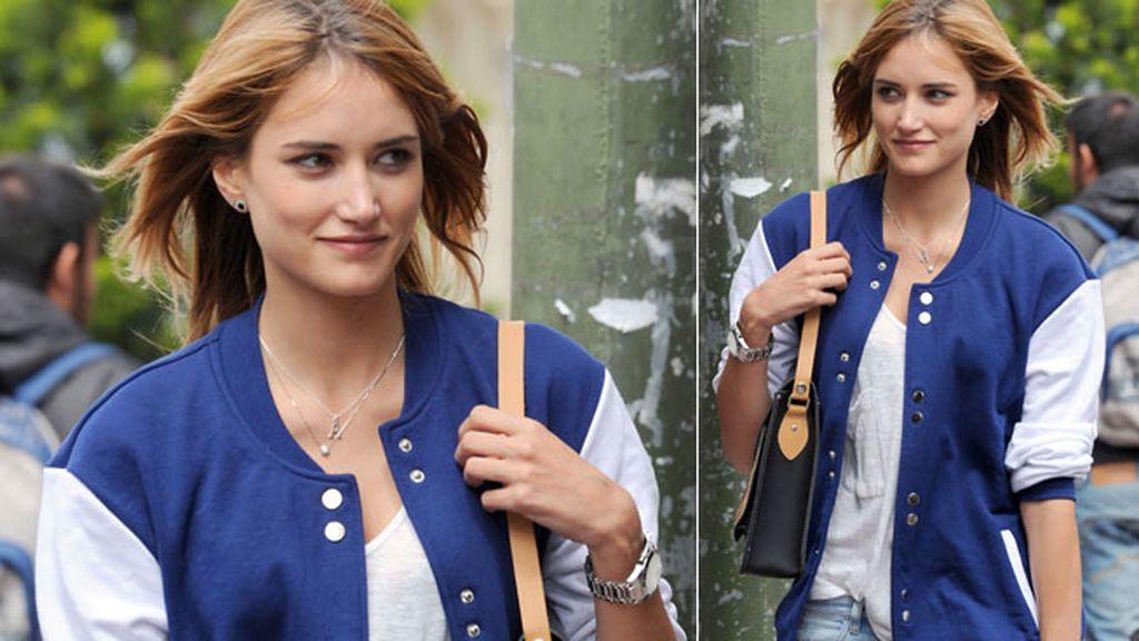 Recién ennoviados y paseantes por Madrid