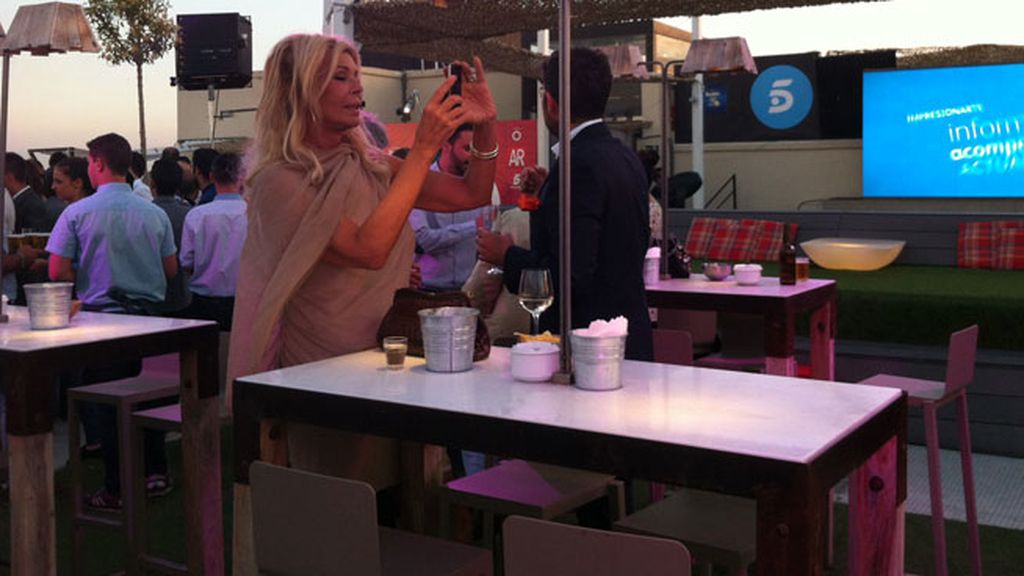 Bibiana no se resistió a los selfies