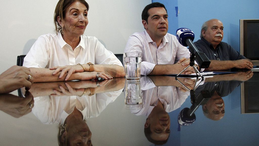 Tsipras anuncia un plan para abordar la inmigración con fondos europeos Tsipras anuncia un plan para abordar la inmigración con fondos europeos