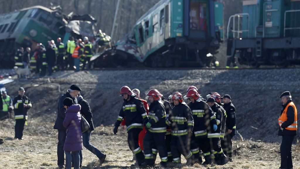 Imágenes del coche de trenes en Polonia