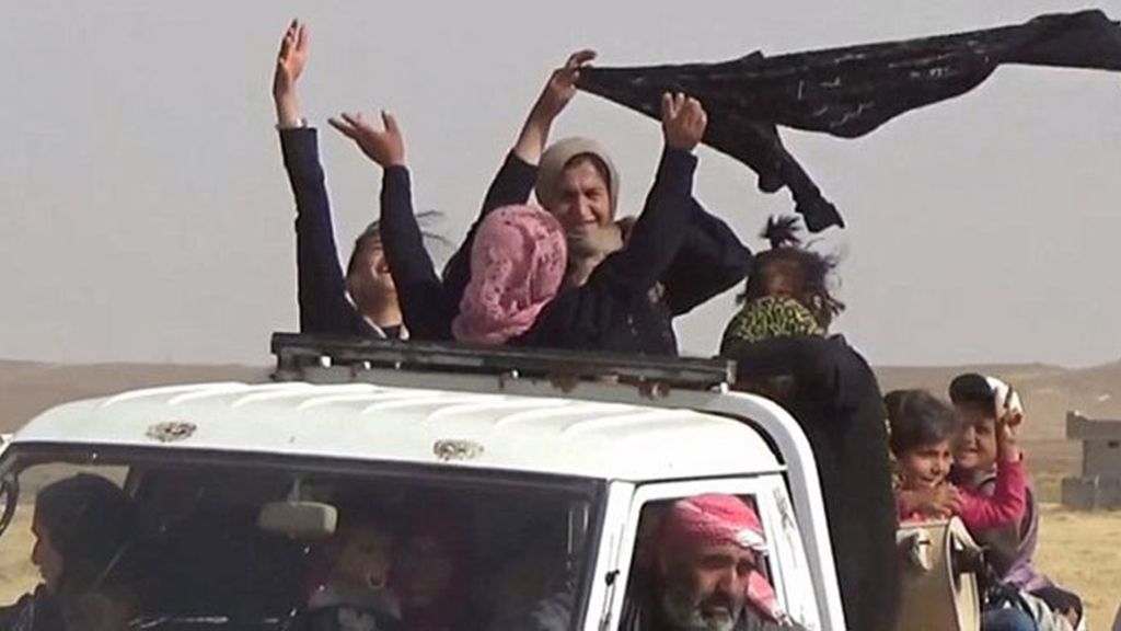 Así expresan la libertad las mujeres que huyen del Estado Islámico