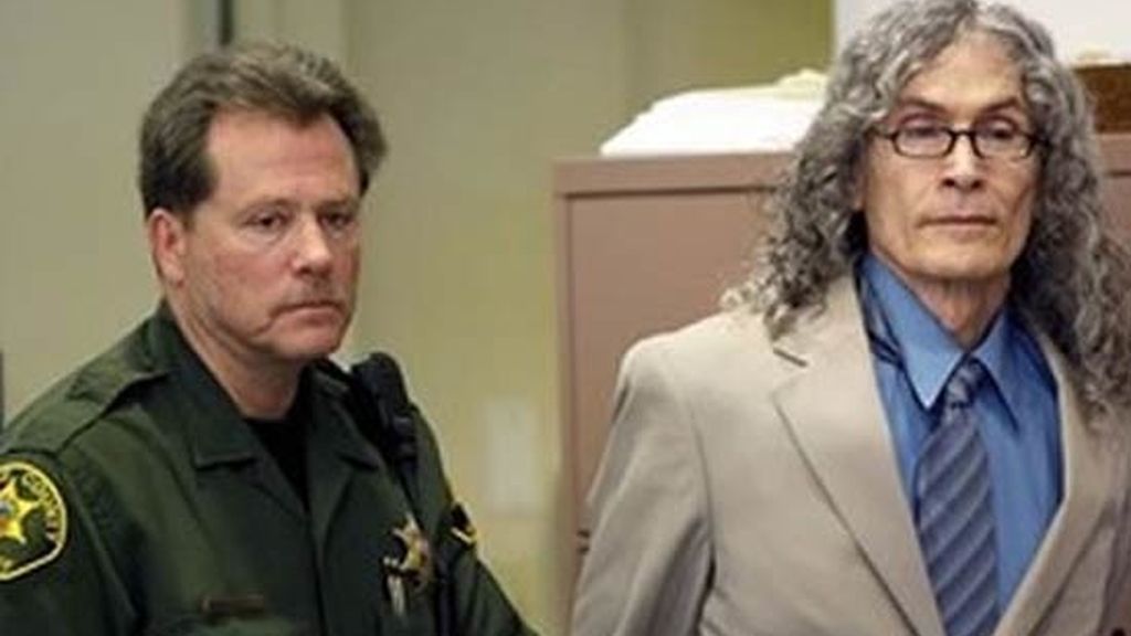 Alcala fue declarado culpable de cinco asesinatos