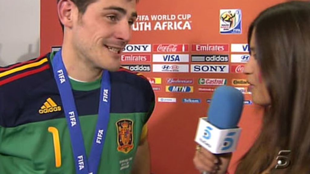 El beso de Iker a Sara, de campeonato