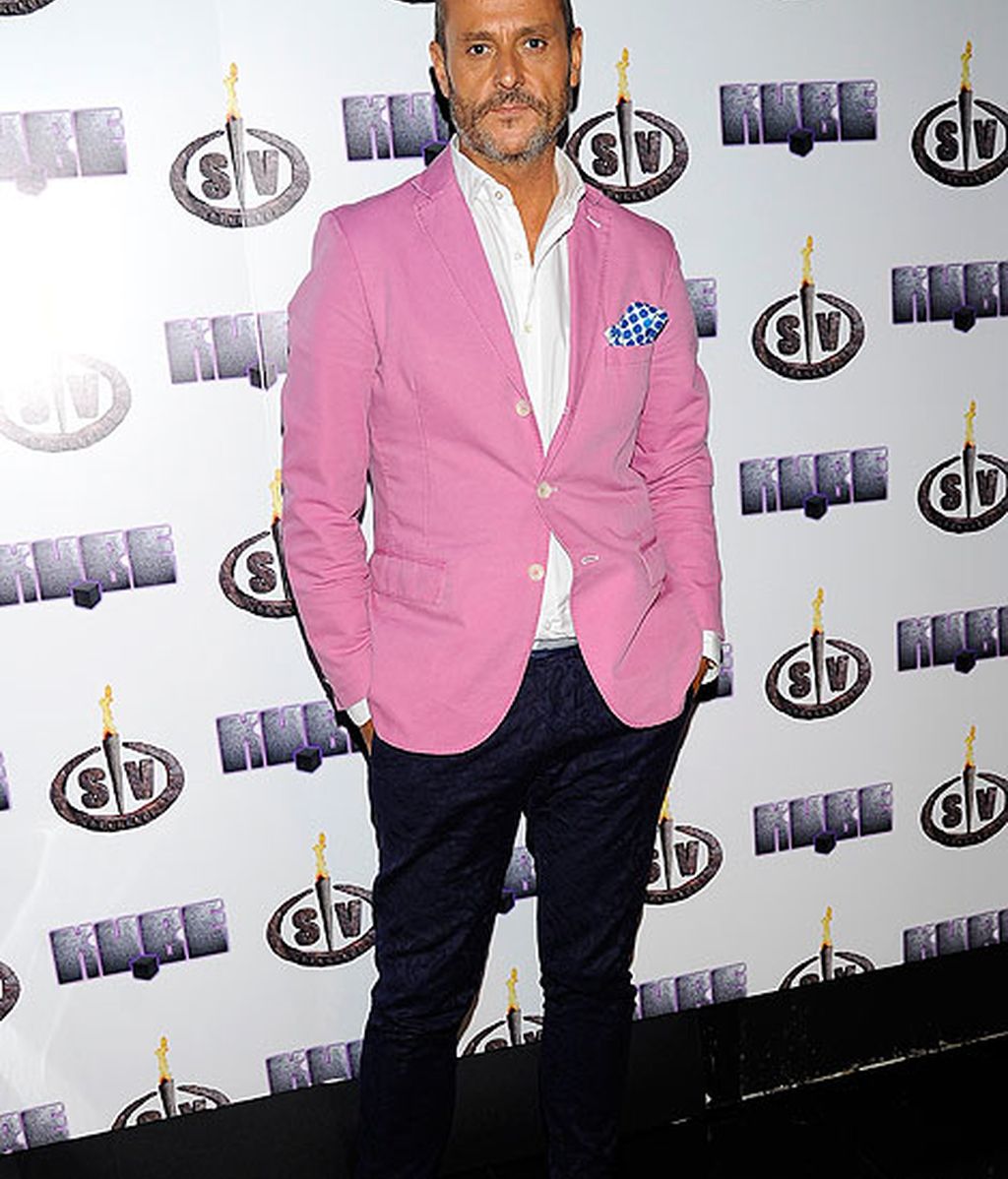 Nacho Montes, con chaqueta y zapatos a juego