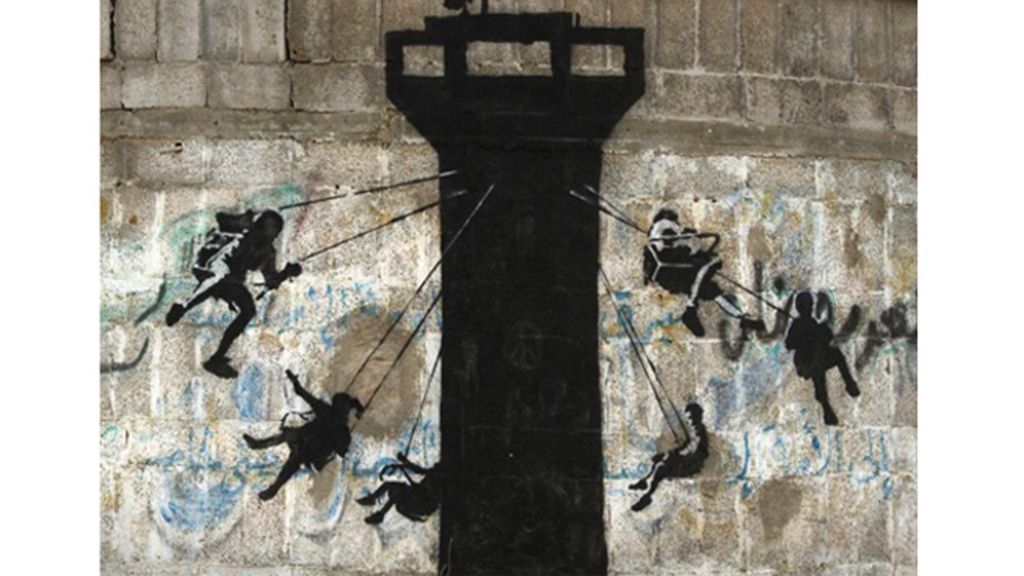 También ha realizado una pintada en apoyo de los palestinos