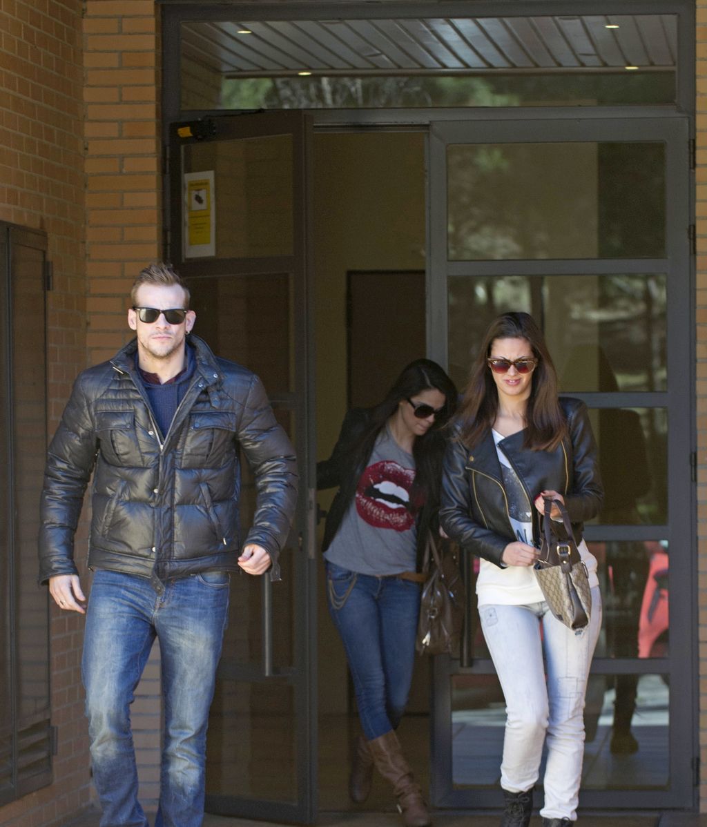 Alex Casademunt se refugia en sus amigos