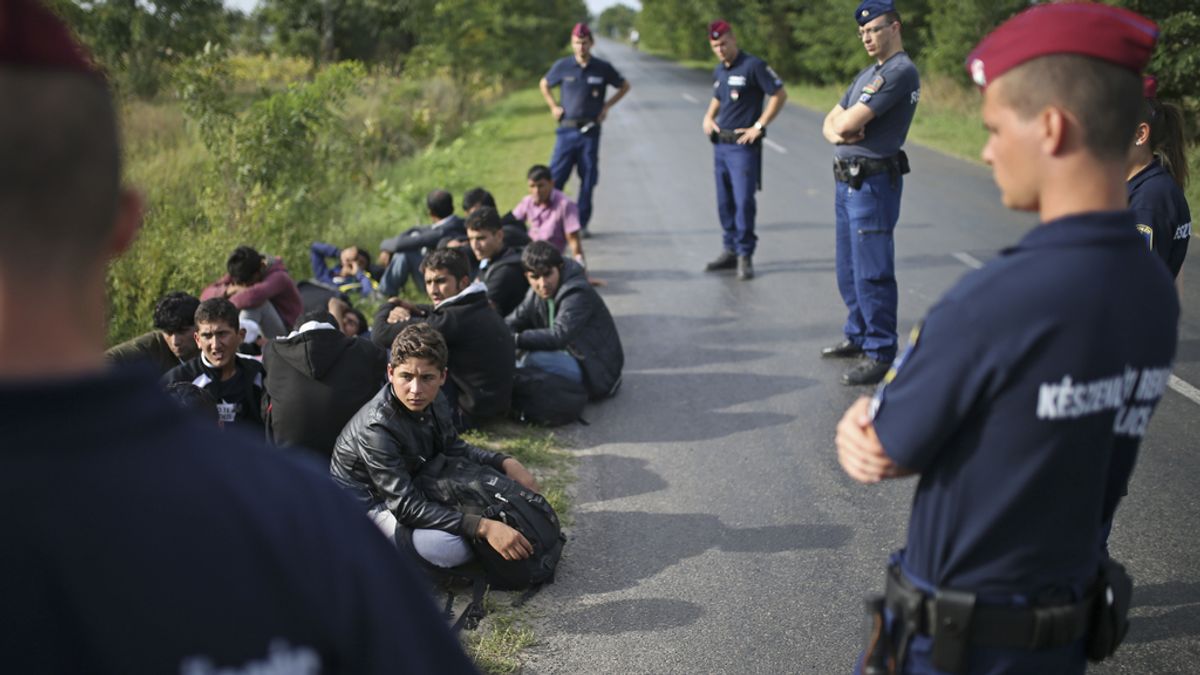 Hungría comienza a imputar a los inmigrantes que intentan entrar al país