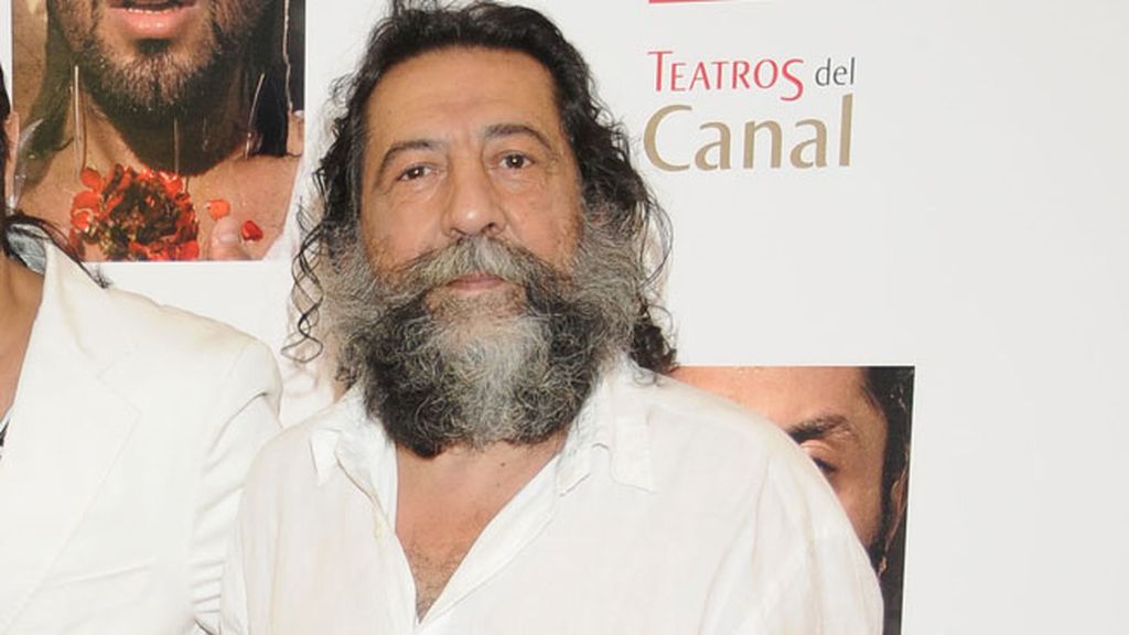 Sin tratamiento y con una última voluntad: cantar y morir en un teatro