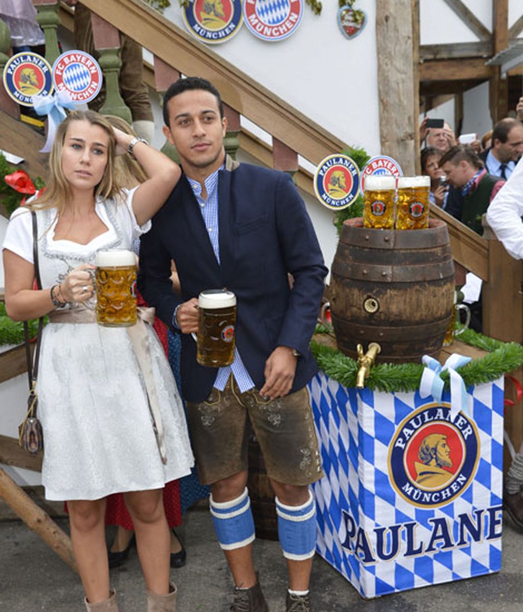 Xabi Alonso, Pep Guardiola, Pepe Reina... el 'spanish Bayern' disfruta de la Oktoberfest