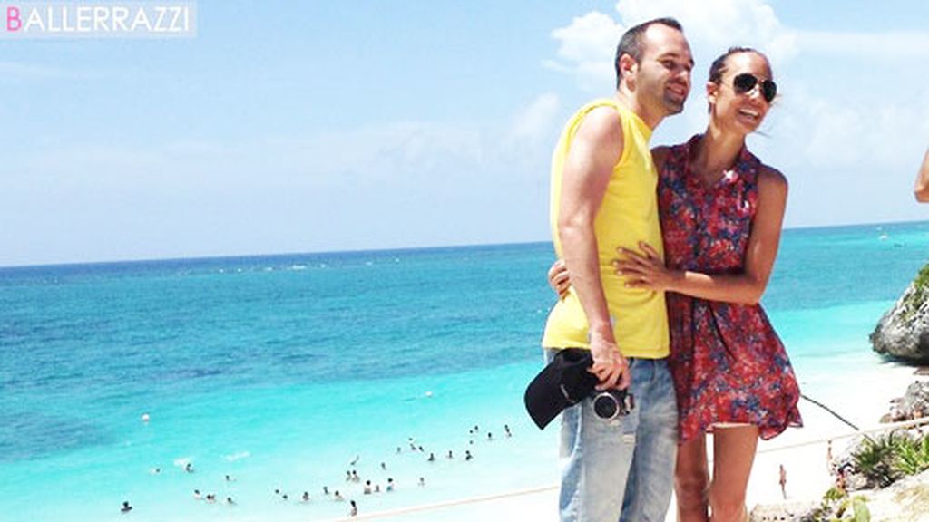 Andrés Iniesta y Anna Ortiz en Cancún