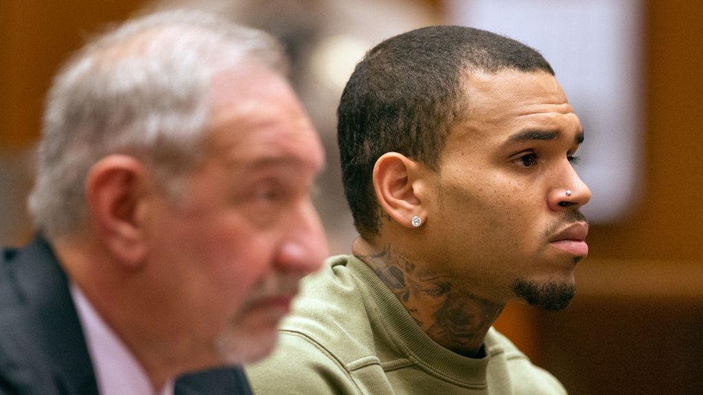 Chris Brown, ante el juez