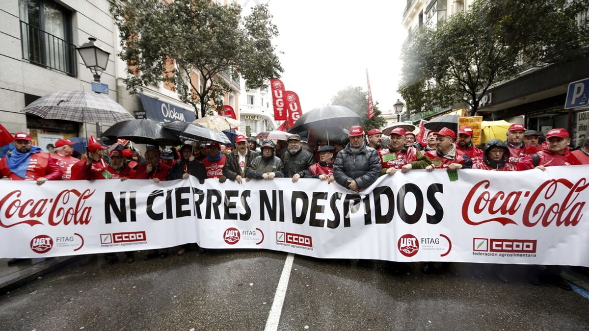 Méndez y Toxo piden al Gobierno que se implique en frenar el ERE de Coca-Cola