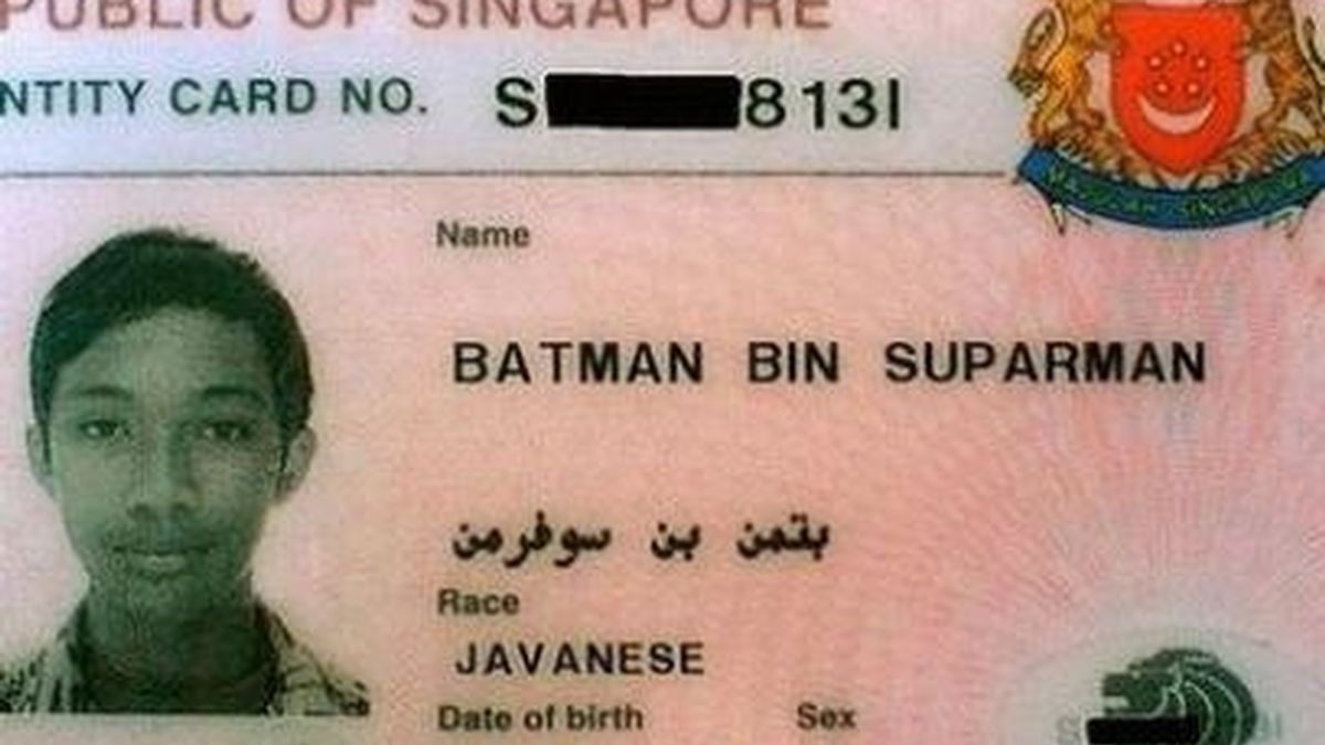 Batman,hijo de Superman,hombre,Singapur,preso