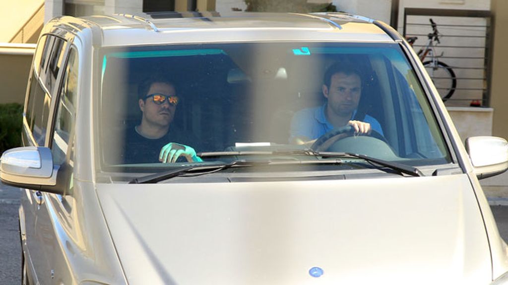 Todos los medios pendientes del romance estrella de la primavera