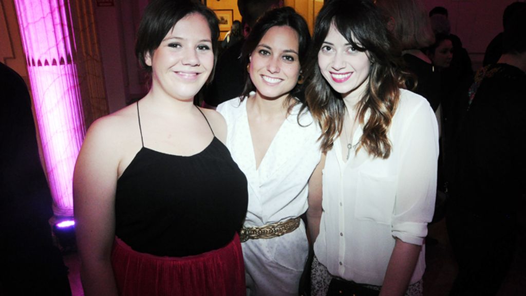 Blanca Suárez y Kira Miró, animado corrillo en la fiesta de Harper´s Baazar