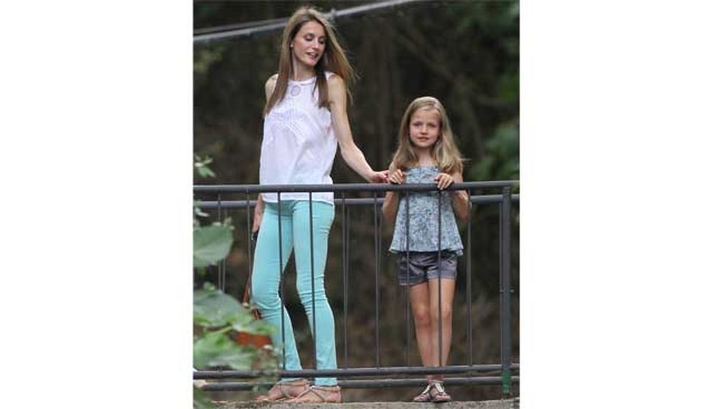 La infanta con su madre en Mallorca