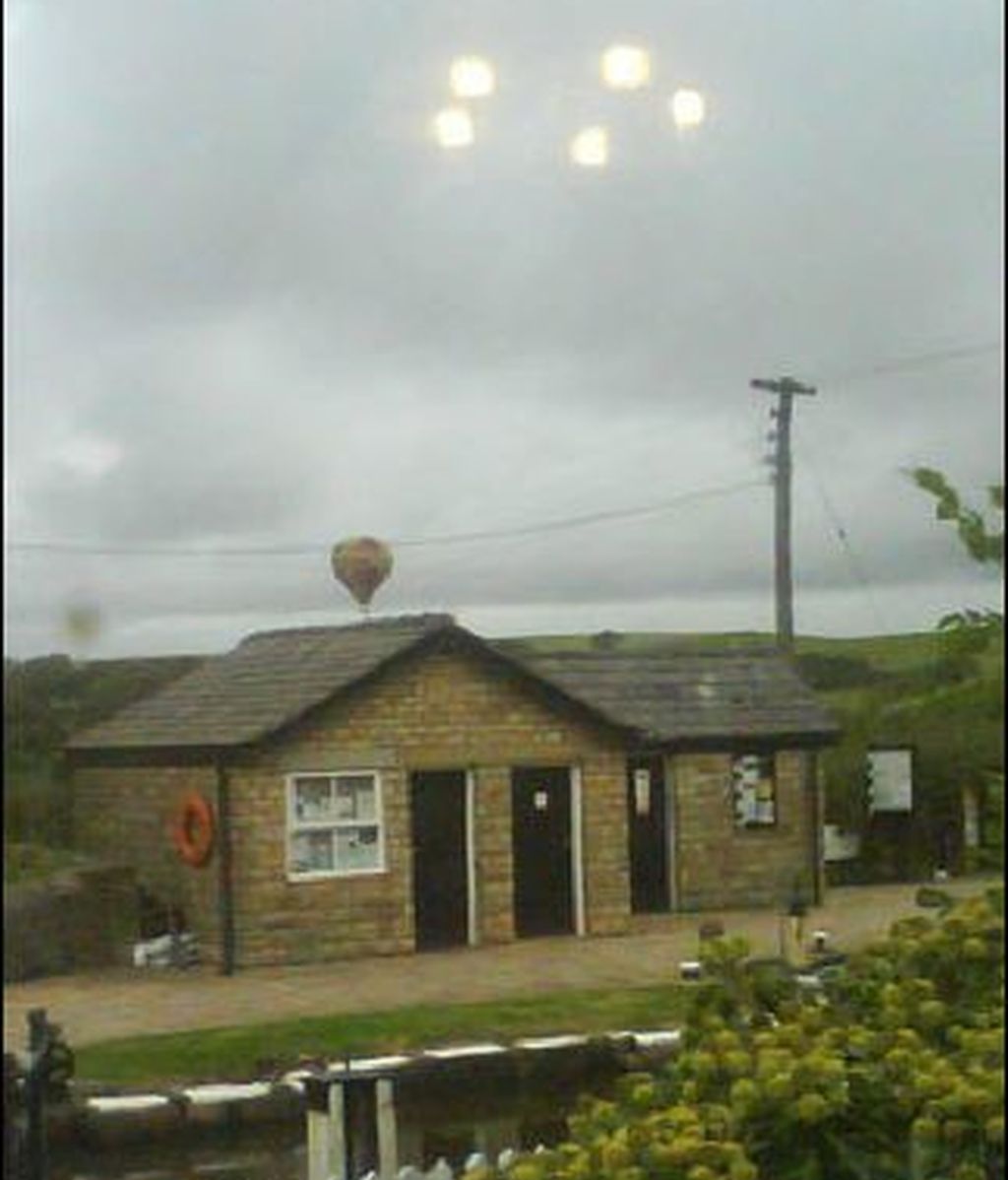 Naves extraterrestres o misteriosos objetos volantes