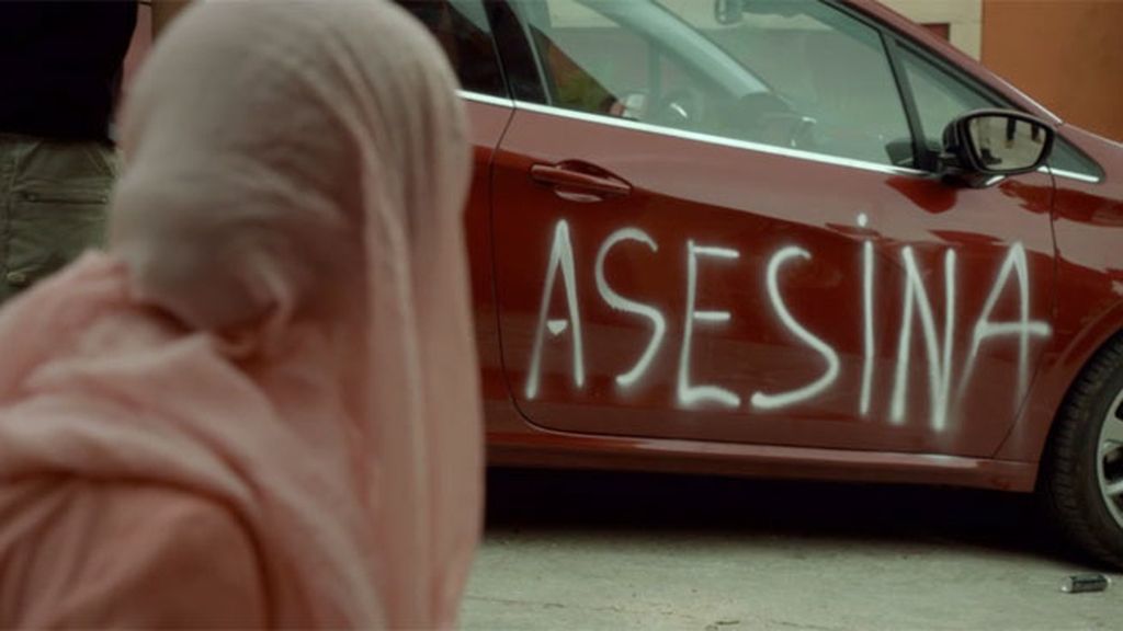 El hermano de Sara pertenece a un grupo neonazi