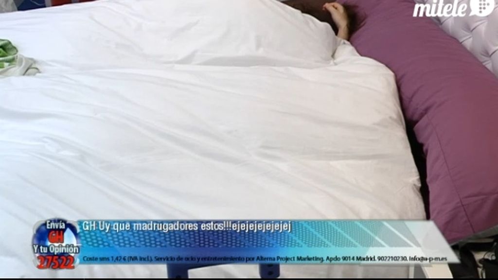 Los concursantes duermen juntos desde el jueves